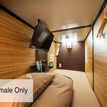 Capsule Hotel Anshin Oyado Premium Resort Kyoto Shijo Karasuma Exterior foto